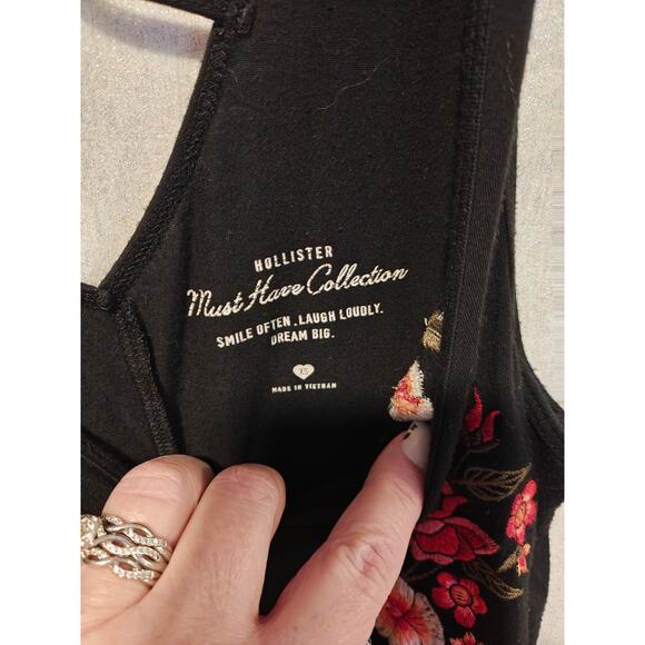 Hollister XS Black Embroider Tank CrissCross Flowy Boho Western Cowgirl Festival - Picture 5 of 5